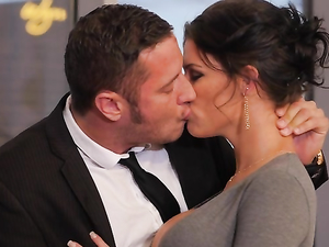 Videos by Tag: kissing couple - 18PORNO.TV